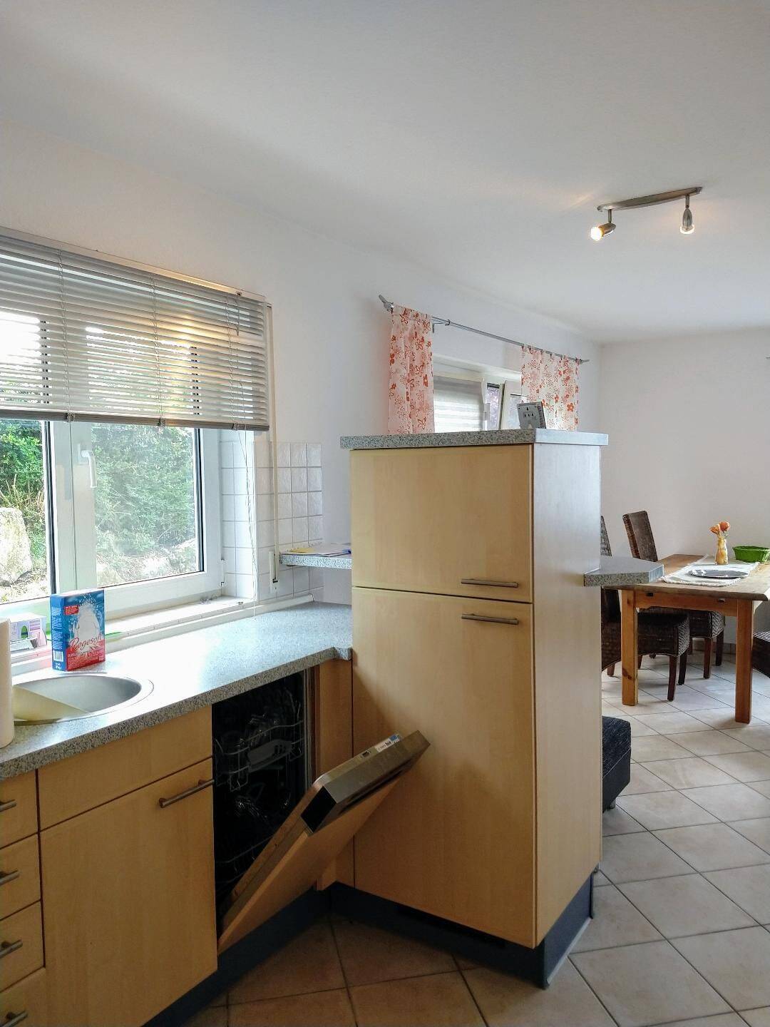 möbilierte 2-Zi-Wohnung mit EBK, 71134 Aidlingen