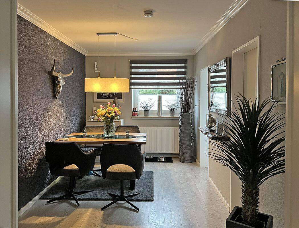 Top renovierte 4-Zimmer-Wohnung mit Garage & Stellplatz in Norderstedt, 22850 Norderstedt