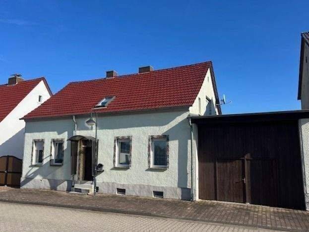 Landhaus mit Scheune nur 2 km zur A 9 – Richtung Berlin – München, 6869 Coswig (Anhalt)