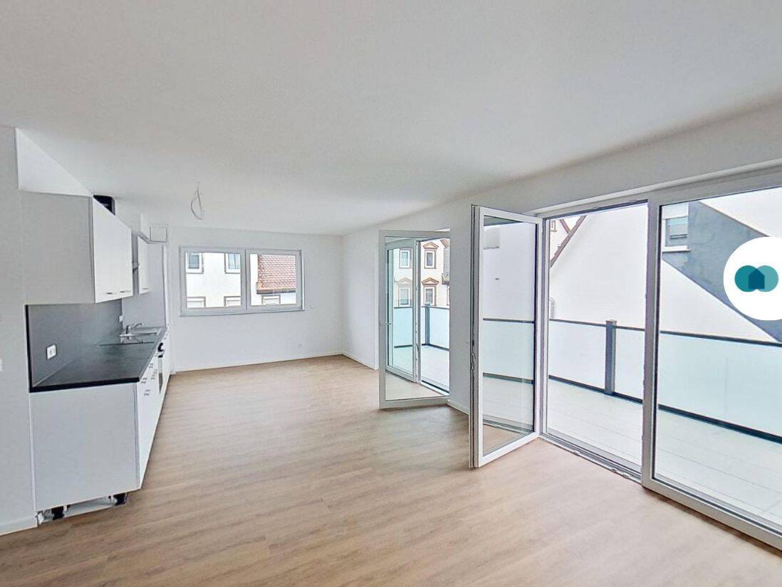 Super modern: Geräumige 4-Zimmer-Wohnung mit Balkon und Gäste-WC inklusive, 73312 Deggingen