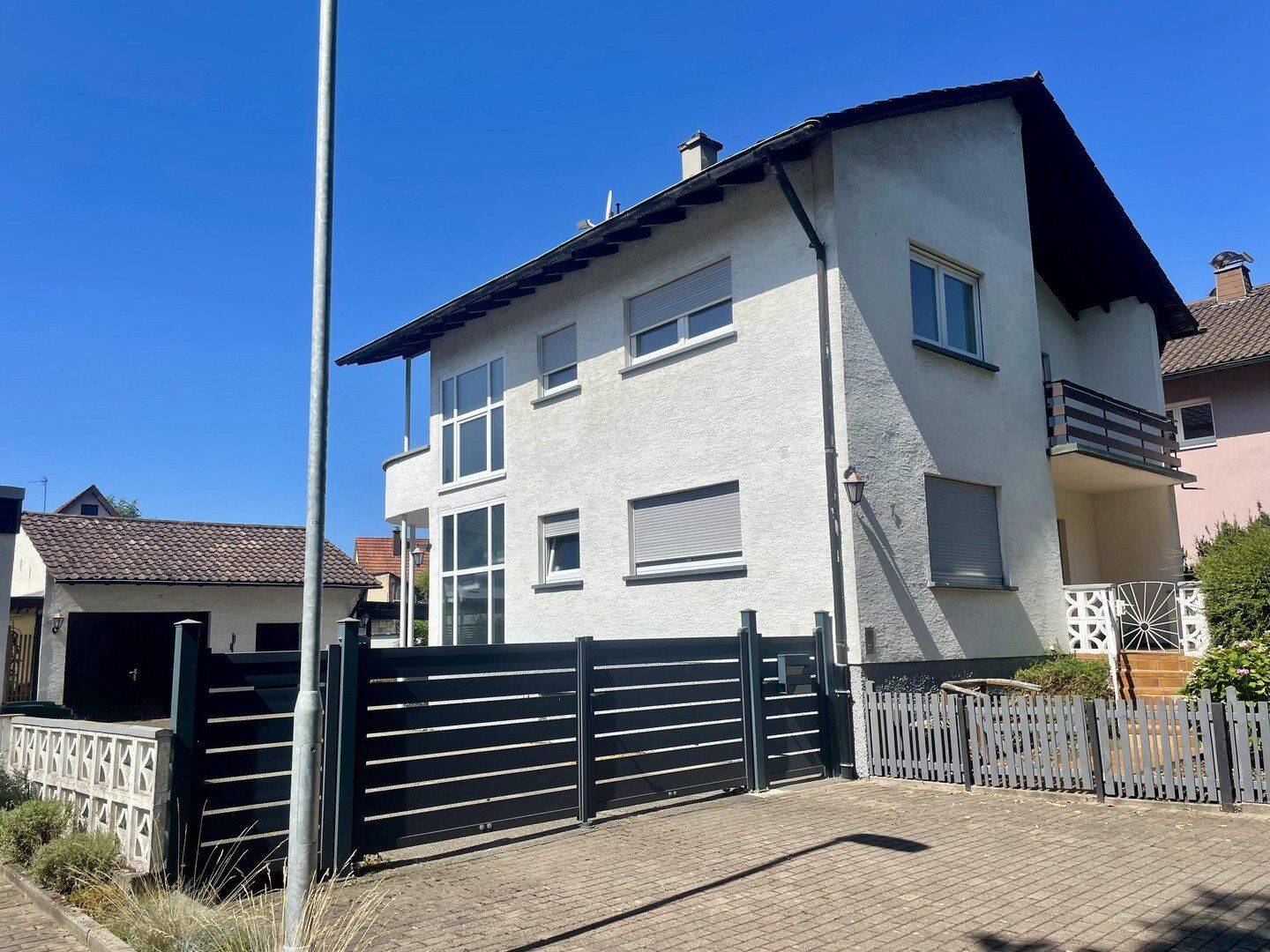 Einfamilienhaus mit 5 Zimmern ab sofort zu vermieten, 69242 Mühlhausen