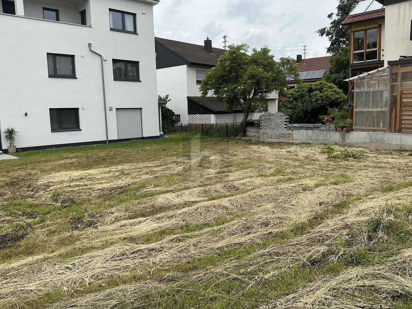 ATTRAKTIVES BAUGRUNDSTÜCK IN STADTNAHER LAGE, 72581 Dettingen an der Erms
