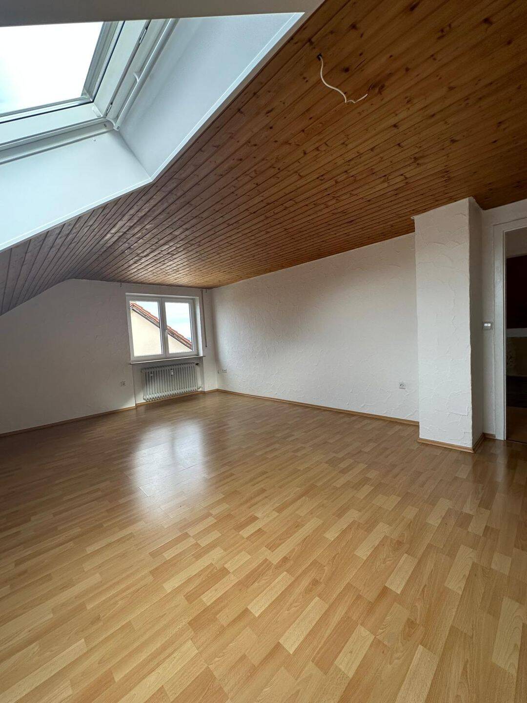 Helle 4-Zimmer Wohnung in Aalen, 73433 Aalen