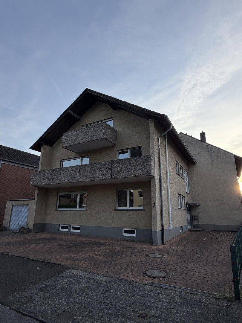 Attraktives 3 Parteien Haus in Paderborn, 33102 Paderborn