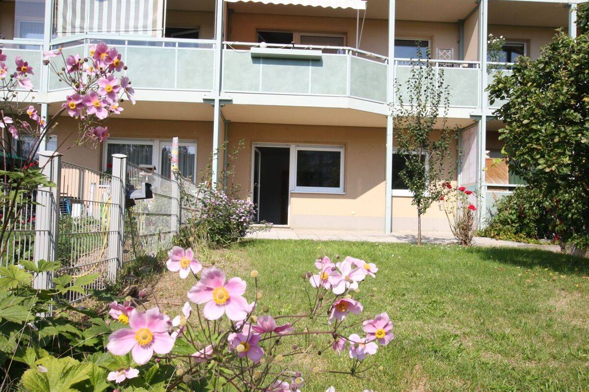 Schöne 2-Raumwohnung mit Mietergarten im idyllischen Birkenpark, 7549 Gera (Debschwitz Lusan Röppisch)