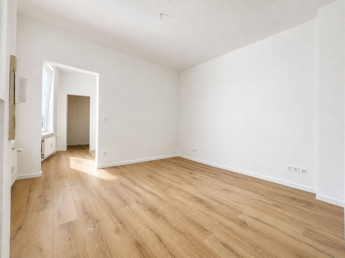 Modernisierte 1-Zimmer-Erdgeschosswohnung mit neuer Einbauküche und modernem Badezimmer, 24143 Kiel (Gaarden-Ost Gaarden-Süd)