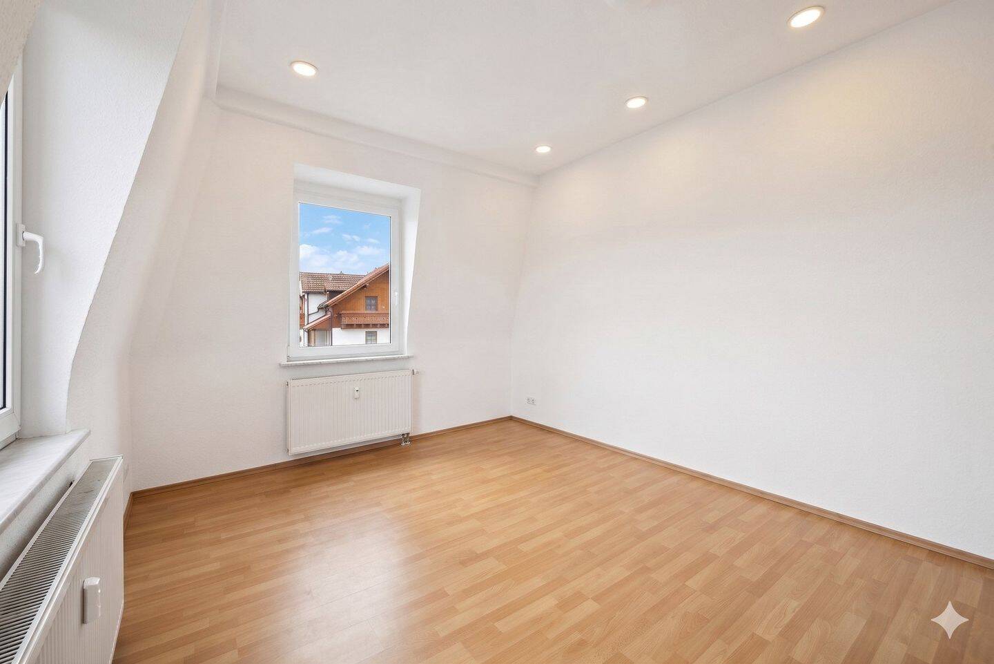 Helle & gemütliche 2-Zimmer-Wohnung in ruhiger Bestlage von Freital, 1705 Freital