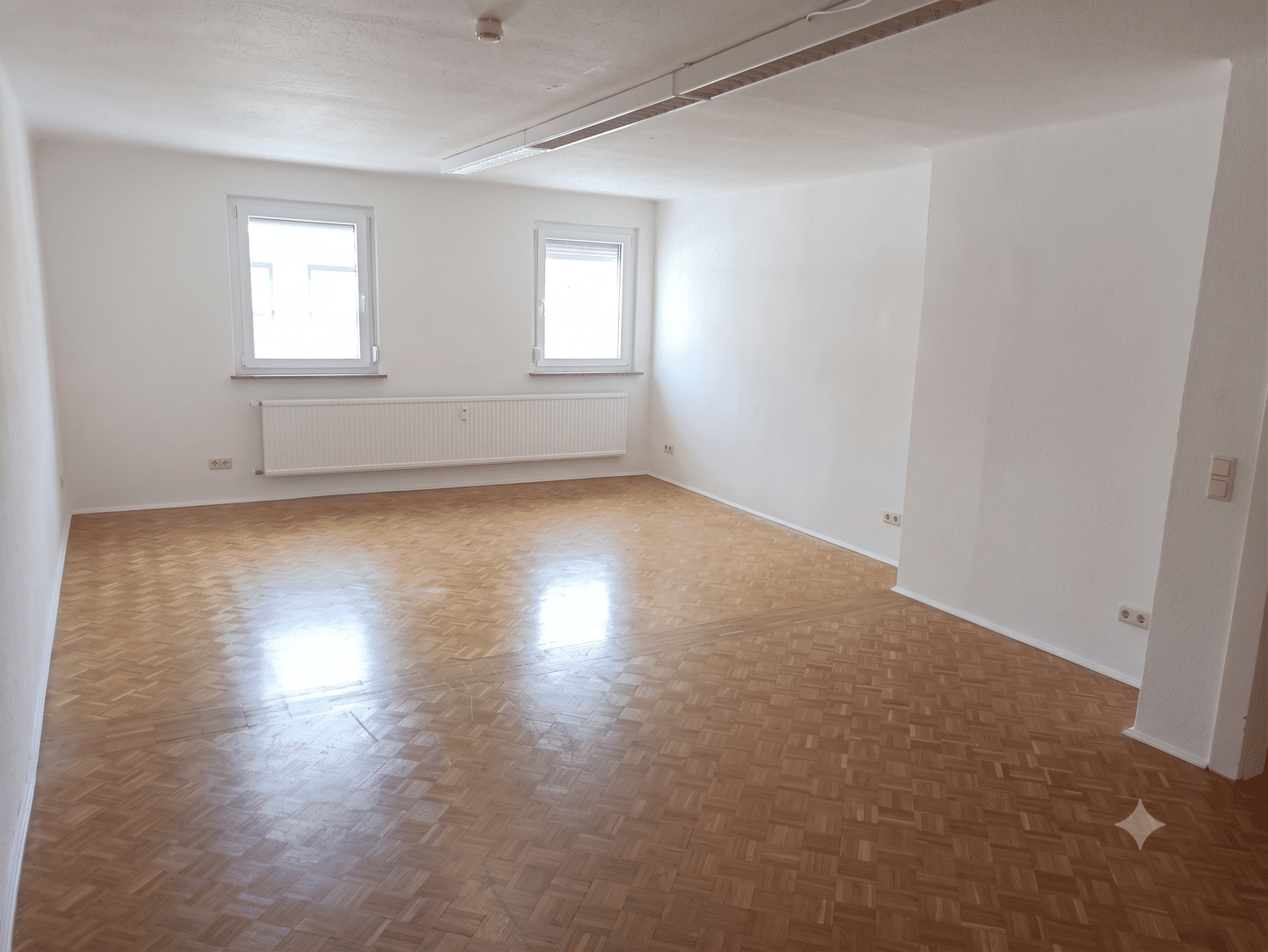 Großzügige 5-Zimmer-Wohnung (147 m²) mit Aufzug, Gartennutzung, 96215 Lichtenfels