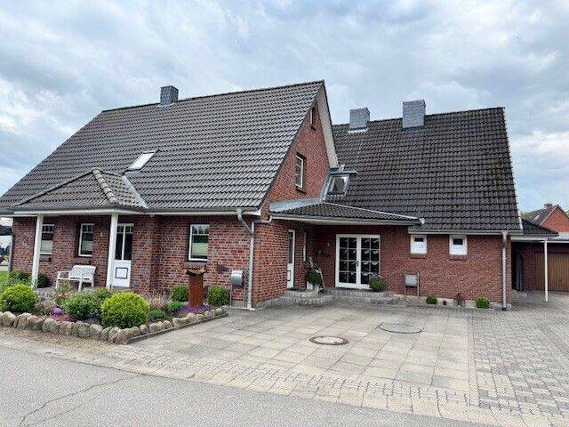 Ostseenahes Doppelhaus in Sackgassenlage, 24327 Blekendorf
