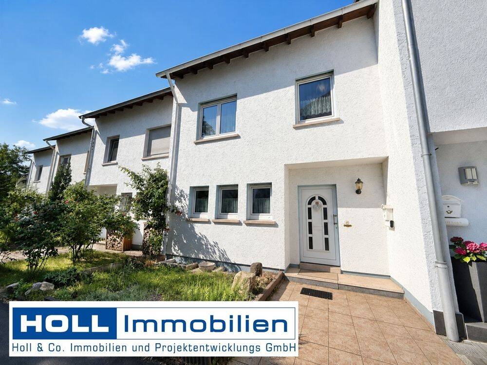 *** Tolles Stadthaus (RMH) *** in HU-Stadtzentrum – mit viel Platz und großer Garage, 63450 Hanau