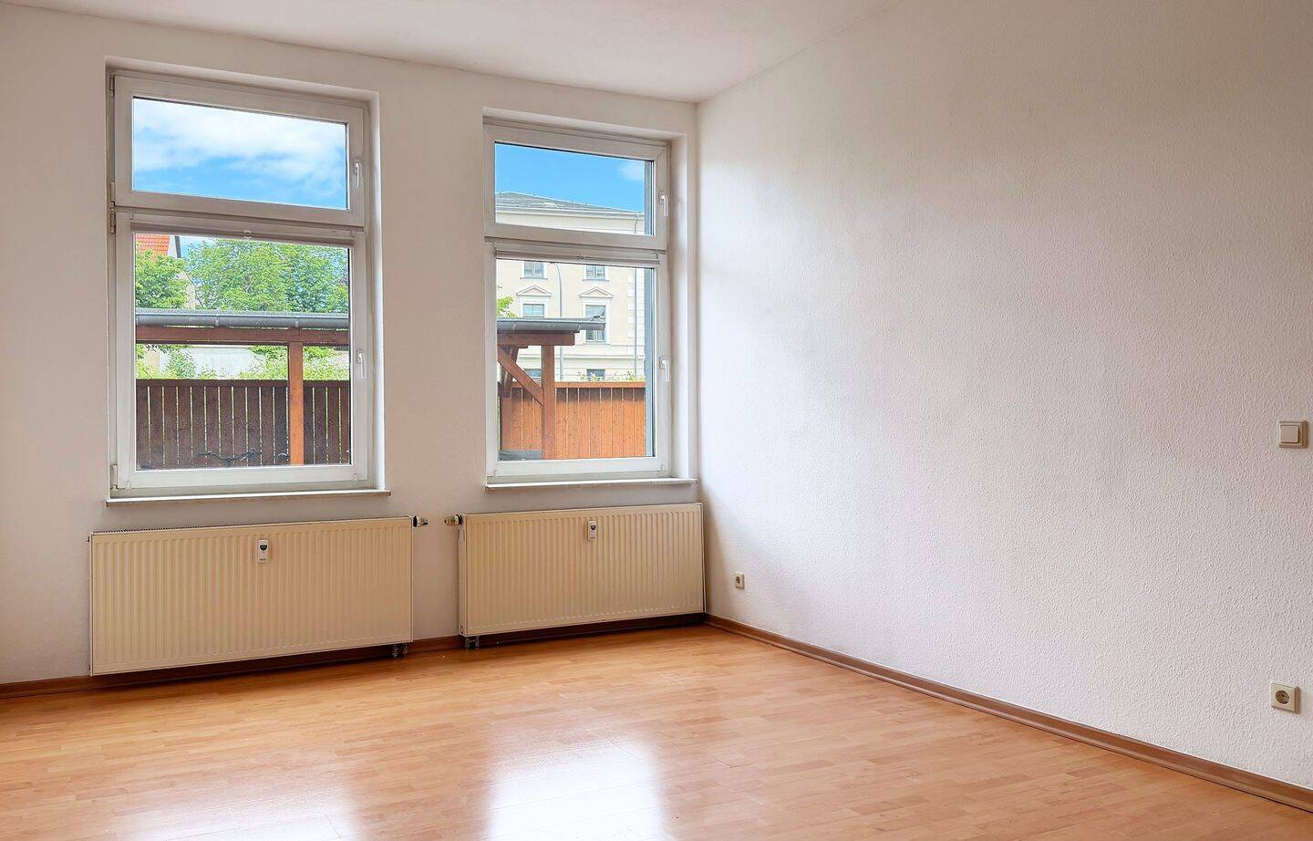 Für Sie! Für Ihn! Für Beide!, 6366 Köthen (Anhalt)
