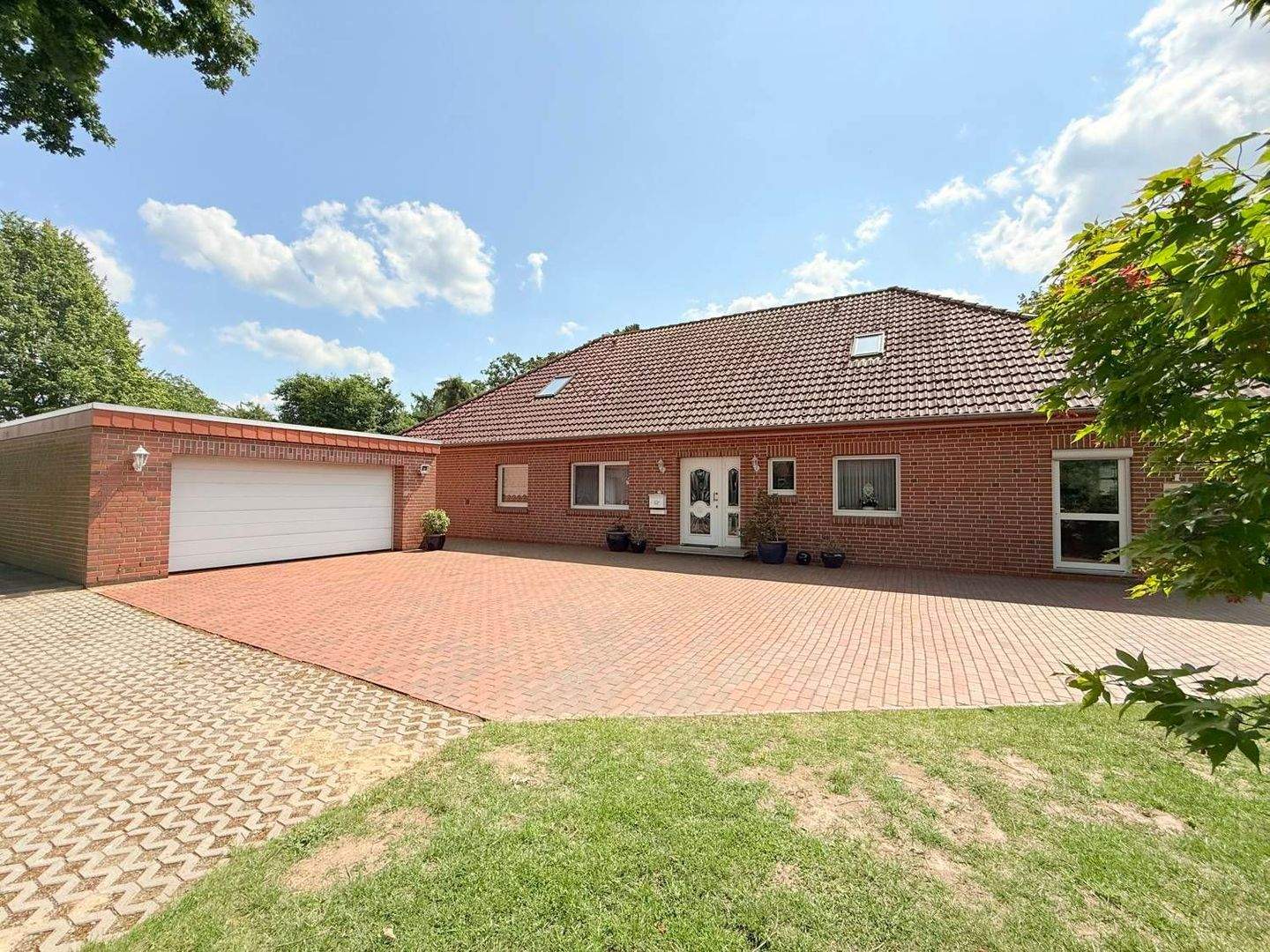 +++Provisionsfrei+++Wachendorf- grosser Bungalow aus 2005 zu verkaufen, 28857 Syke