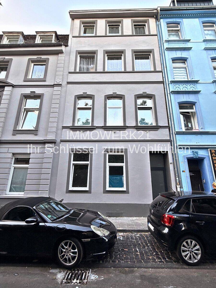 MFH mit 7 WE/PROVISIONSFREI/TOP LAGE/FAKTOR 12!!!!!!!!!!!!!, 51065 Köln (Mülheim Buchforst Buchheim)