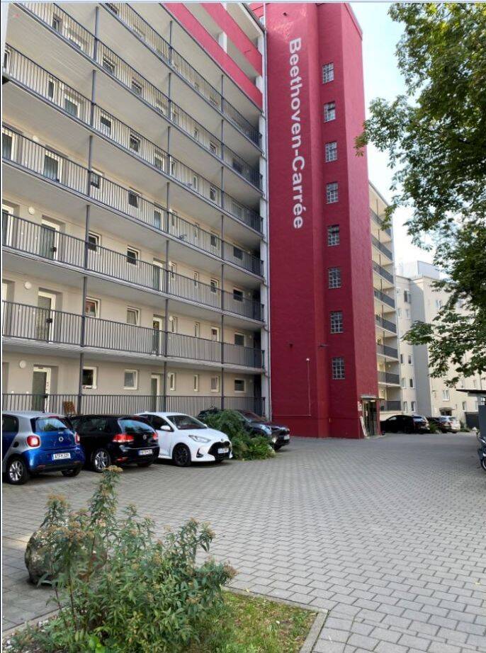 Innenstadtlage – Attraktive 3 ZKB-Wohnung inkl. Einbauküche und Balkon, 86150 Augsburg (Innenstadt)