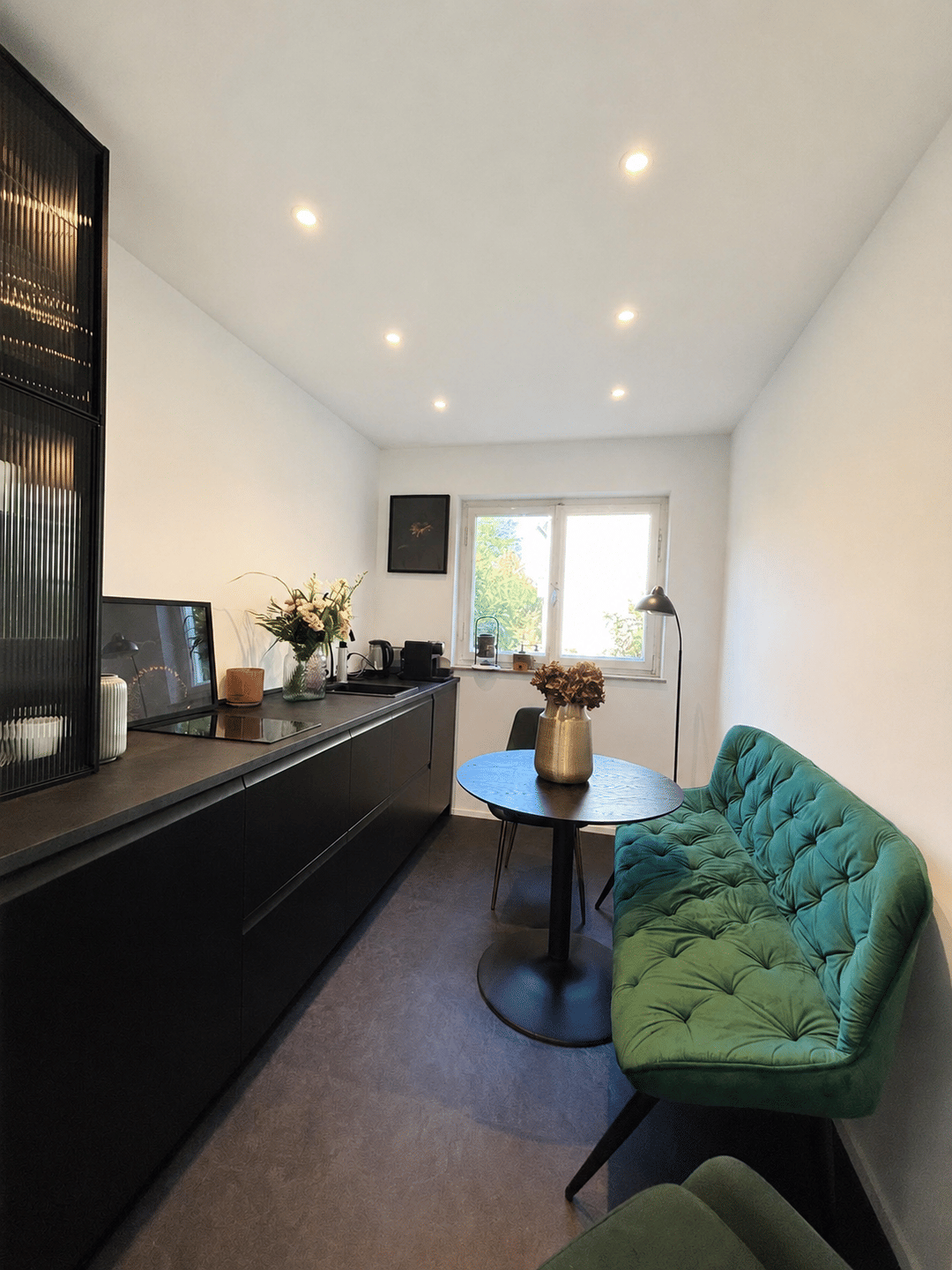 3-Zi-Wohnung nahe Uni Hohenheim mit Garten und Internet ä, 70599 Stuttgart