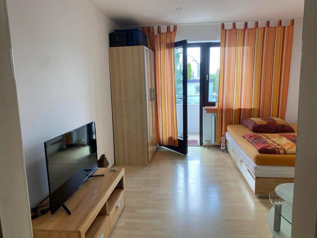 Nachmieter gesucht – möbliertes 25-m²-Einzelzimmer mit Balkon in Passau ab 01.07., 94032 Passau (Altstadt Haidenhof-Nord Haidenhof-Süd Innstadt)