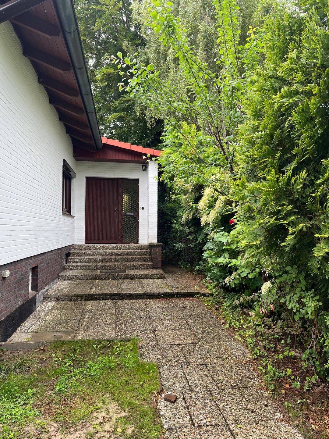 Charmanter Bungalow mit Kamin, ausgebautem Wohnkeller und zwei Terrassen in Hamburg-Billstedt, 22115 Hamburg (Bergedorf Billstedt Lohbrügge)