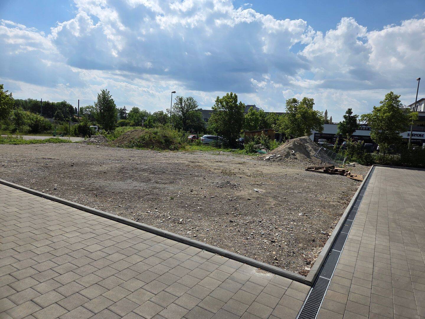 Von privat: Zentrales 600 m² Baugrundstück in Augsburg – voll erschlossen, bis zu 5 Etagen möglich!, 86159 Augsburg (Antonsviertel Hochfeld Innenstadt Universitätsviertel)