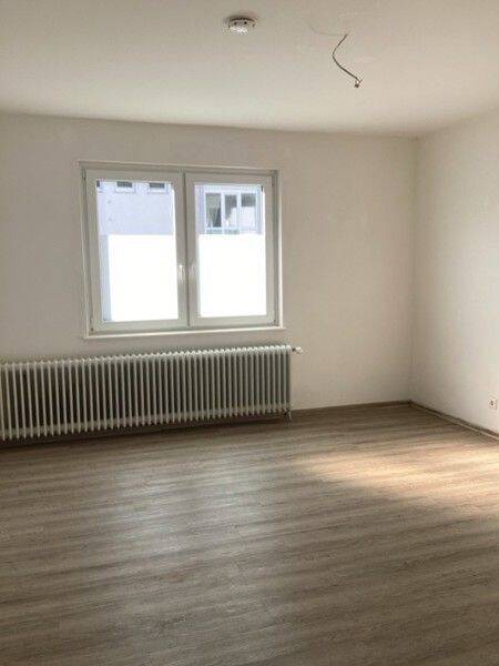 Renovierte 4-Zimmer-Wohnung mit Balkon, 26129 Oldenburg (Oldb) (Bloherfelde Innenstadt Wechloy)