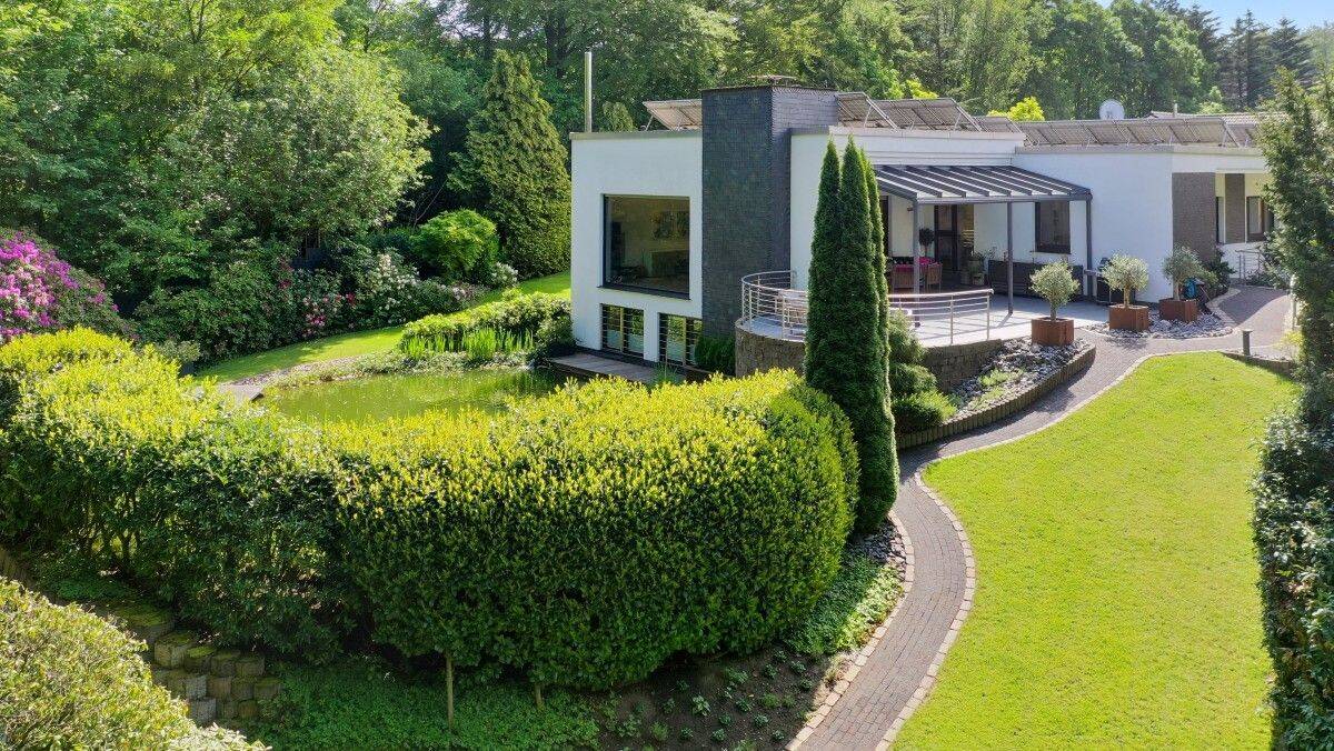 Lichtdurchfluteter Bungalow in grüner Lage von Velbert-Langenhorst, 42551 Velbert