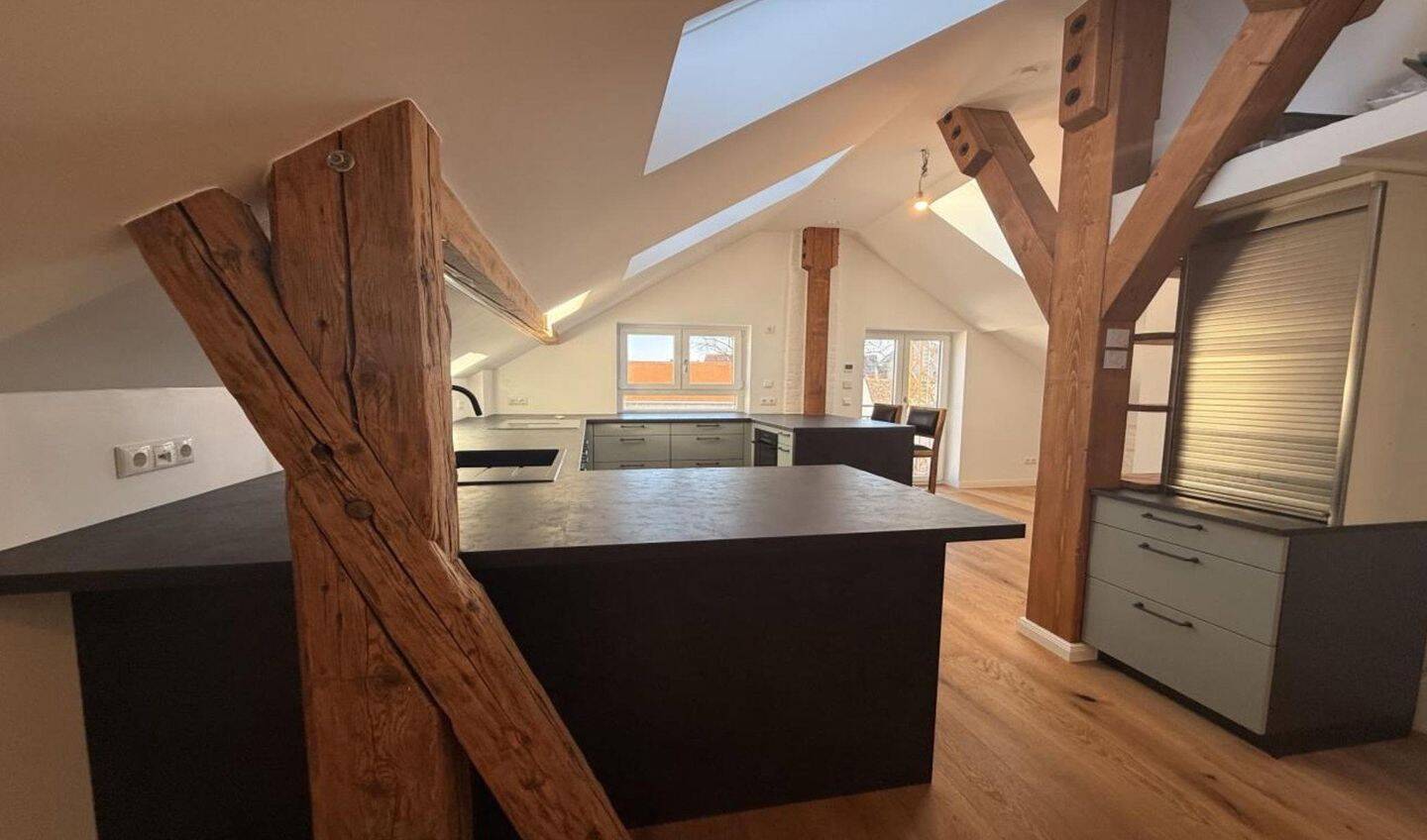 Einzigartiges Altstadt-Juwel in Weilheim mit eigenem Stadtgarten – kernsanierte 6-Zimmer-Maisonette, 82362 Weilheim i. OB