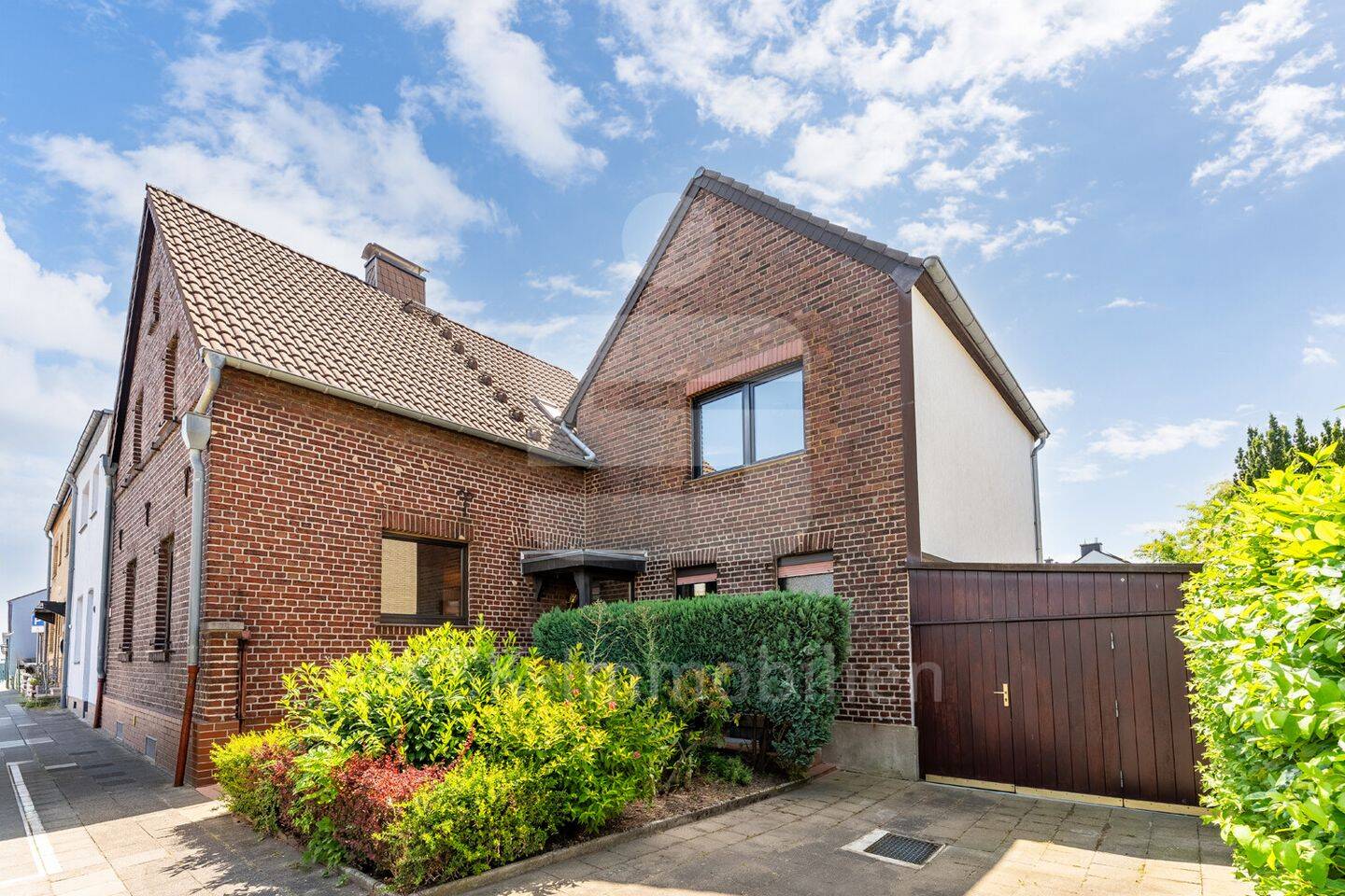 Raumwunder mit großem Grundstück in Bergheim Quadrath-Ichendorf!, 50127 Bergheim