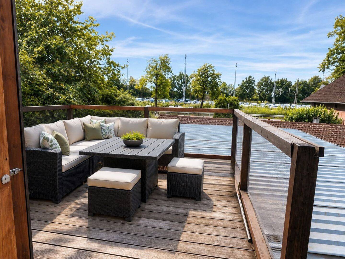 Dachgeschoss Apartment mit Terrasse *Provisionsfrei*, 85077 Manching