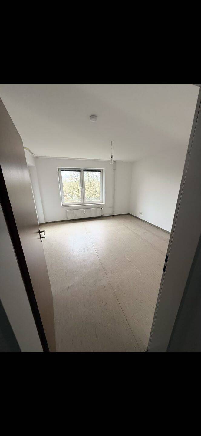 Attraktive 3-Zimmer-Wohnung in beliebter Wohnlage von Osnabrück, 49090 Osnabrück (Eversburg Hafen Haste Pye Sonnenhügel)