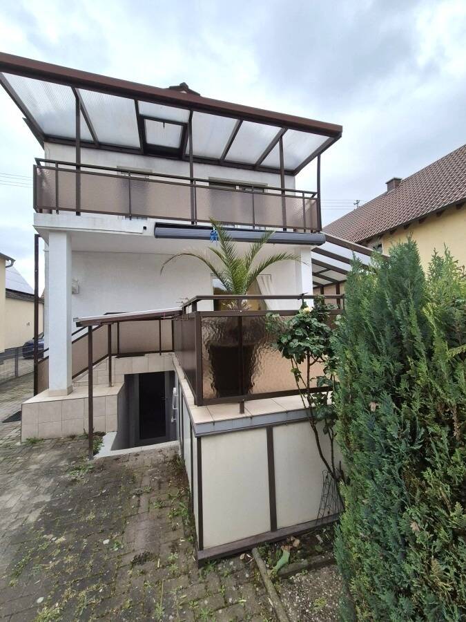 Chic & modern: Doppelhaushälfte mit Garten und vermietbarem 2-ZKB-Apartment, 67071 Ludwigshafen am Rhein (Oggersheim Ruchheim)