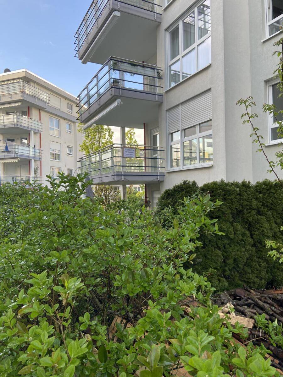 Helle frisch renovierte 3 Zimmer Wohnung in Wiesbaden- Klarenthal zum Vermieten, 65185 Wiesbaden (Wiesbaden)