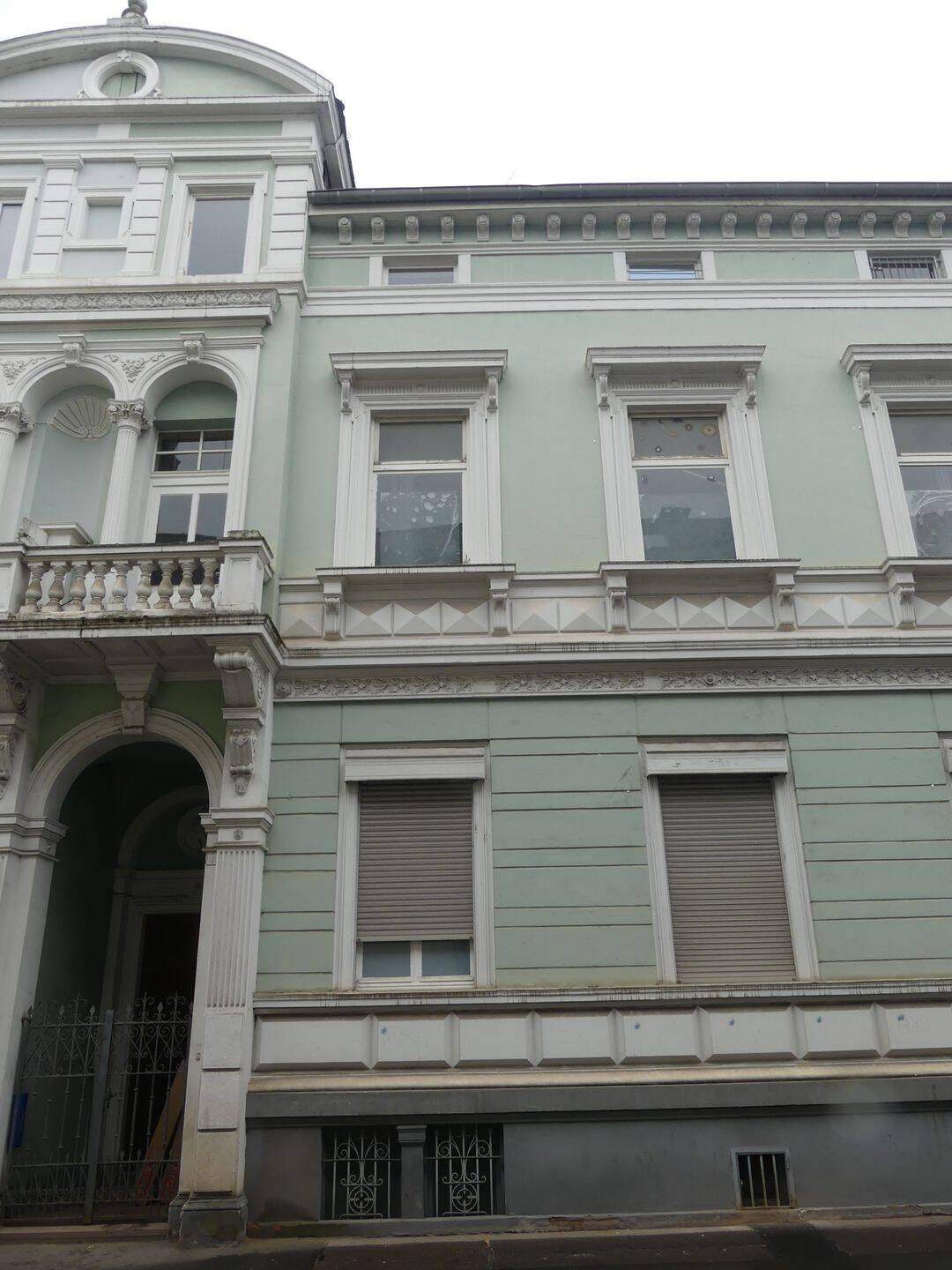 Vergabe eines sanierungsbedürftigen Mehrfamilienhauses in der Trierer Innenstadt, 54290 Trier (Innenstadt Trier-Süd)