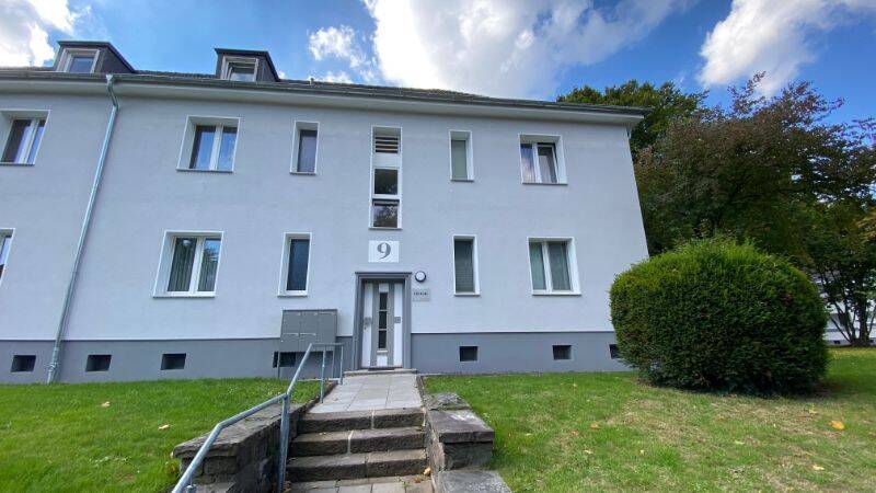 *** Gemütliche, DG-Wohnung in Schlossparknähe ***, 45355 Essen (Bergeborbeck Bochold Borbeck-Mitte)