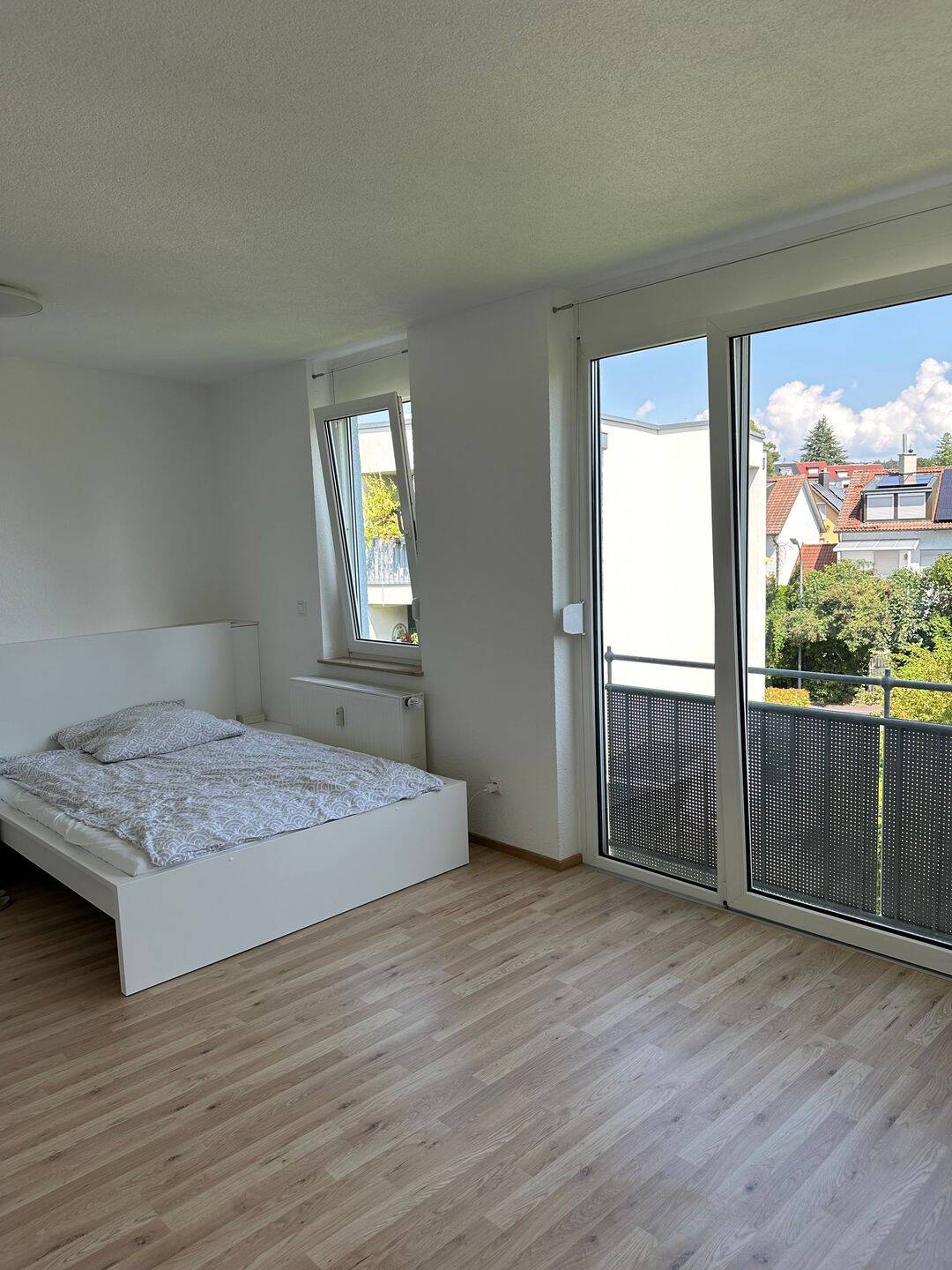 Studierende aufgepasst: MÖBLIERTE 1-Zimmer-Wohnung inkl. Tiefgarage in Konstanz (Fürstenberg) ab 01.10.2026, 78467 Konstanz