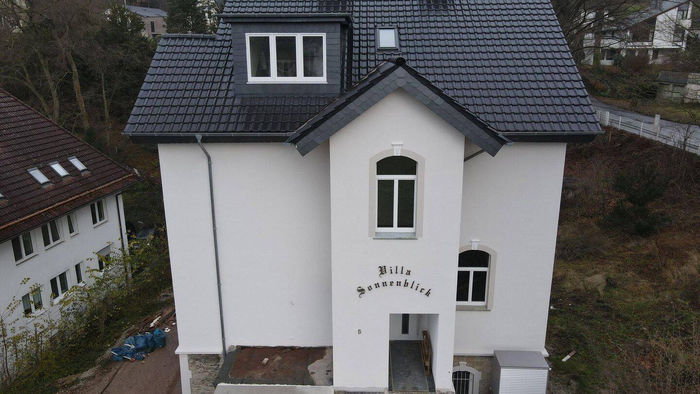 Kernsaniertes Mehrfamilienhaus in Detmold, 32760 Detmold