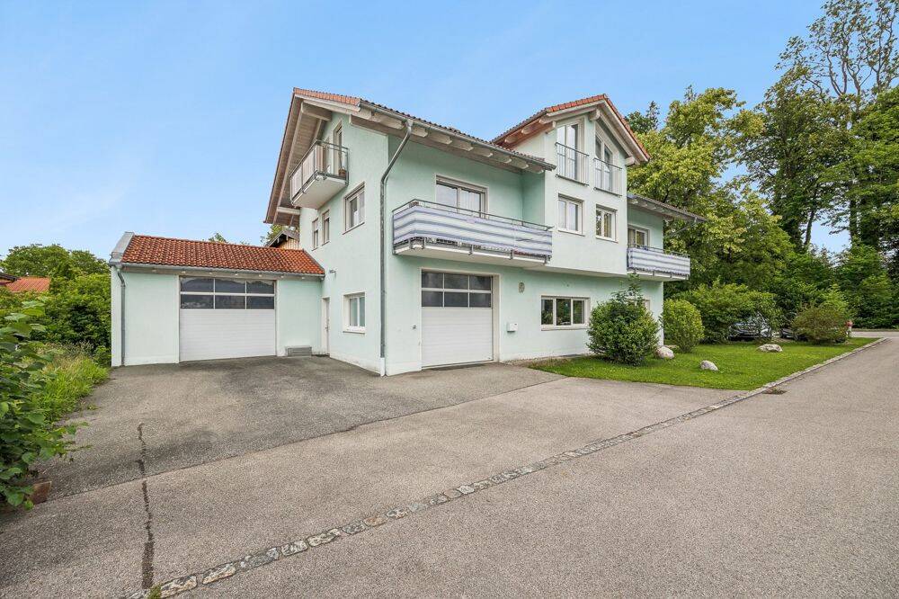 Achtung !  Gewerbeeinheit mit Lagerfläche und große Wohnung  oder Büroeinheit im Paket zu verkaufen, 83098 Brannenburg