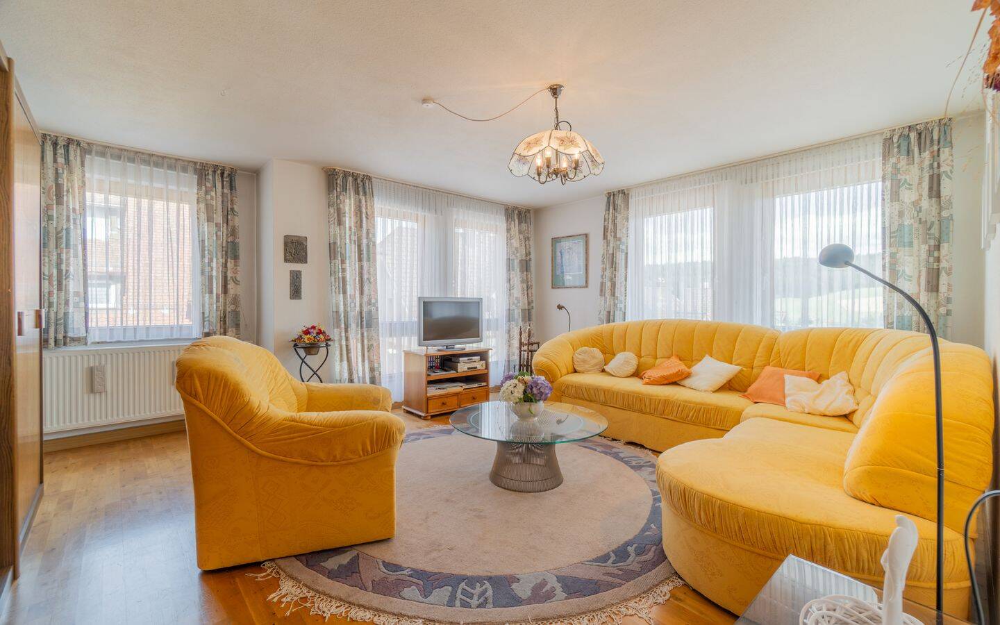 Gut aufgeteilte 2-Zimmer-Wohnung mit schöner Aussicht, 78112 St. Georgen im Schwarzwald