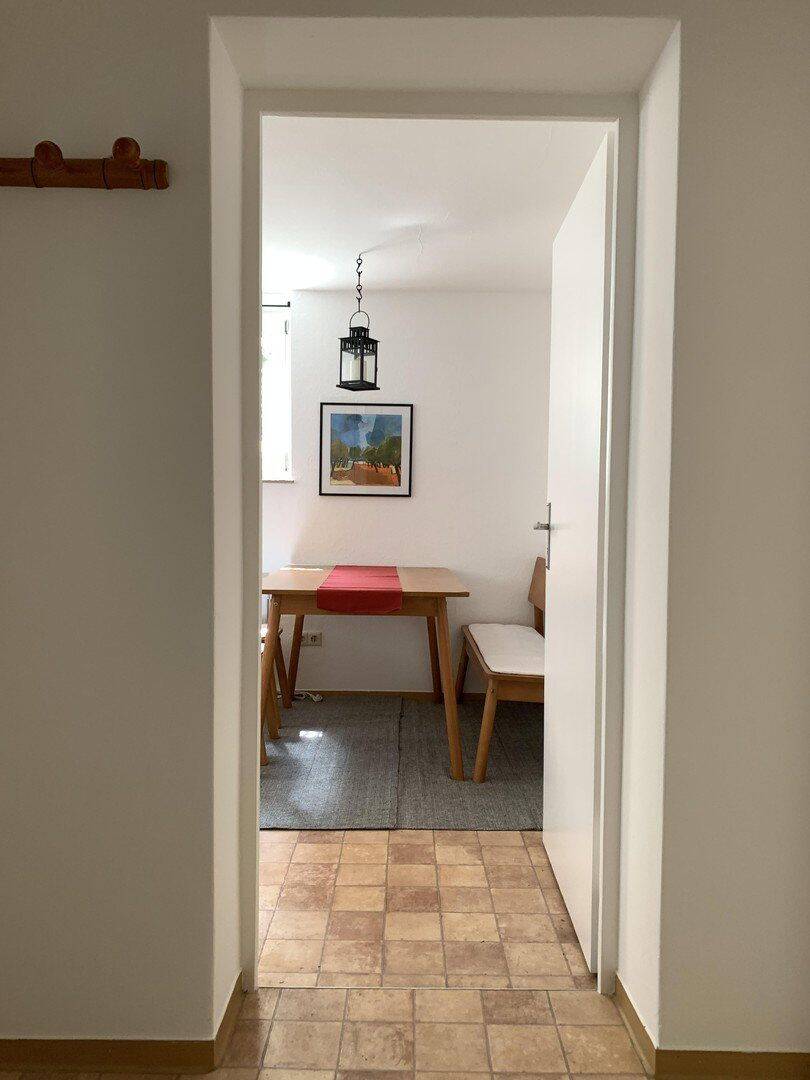 Möblierte, helle Pendlerwohnung in Innenstadtlage, 71638 Ludwigsburg