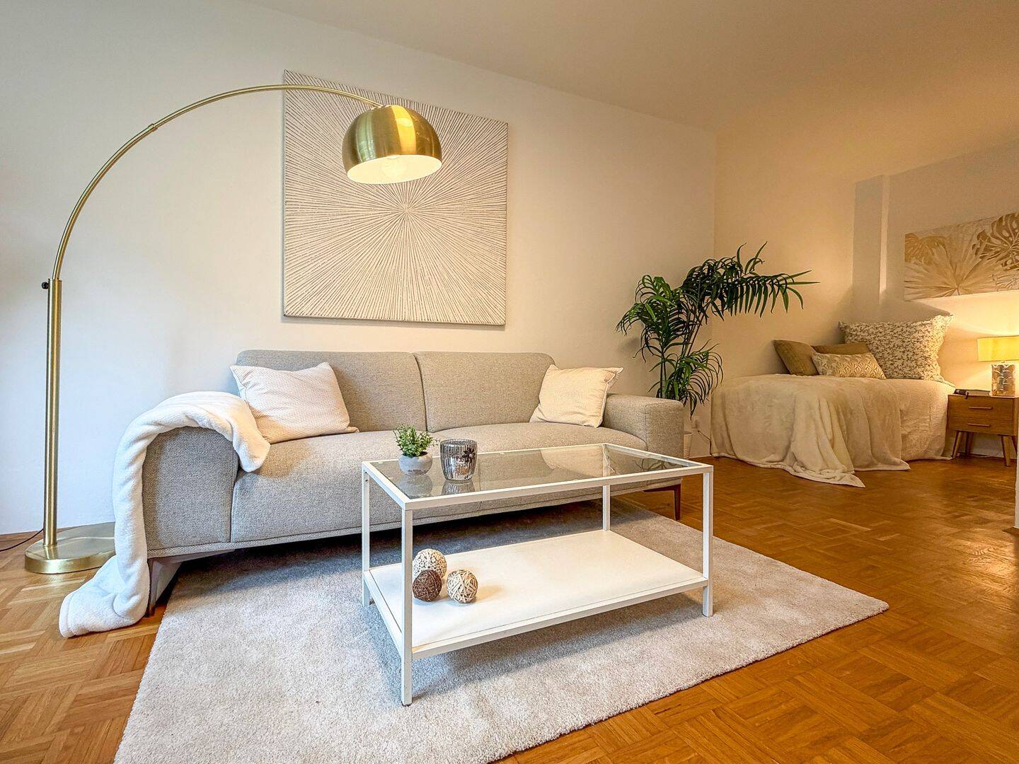 FIRSTPLACE – Charmantes Apartment in begehrter Sollner Bestlage – ruhig, grün & sofort bezugsbereit, 81479 München (Thalk. Obersendl.-Forsten-Fürstenr.-Solln)