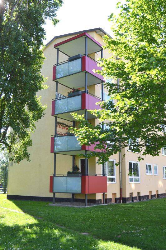 Schicke 2-Zimmer-Wohnung, 34134 Kassel (Niederzwehren Oberzwehren Süsterfeld/Helleböhn)