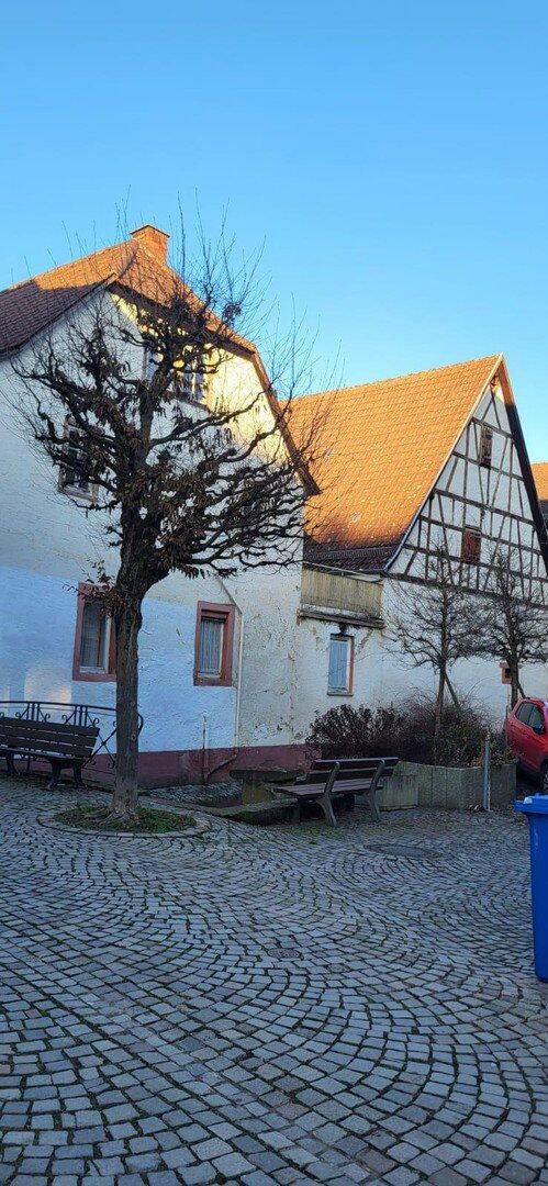 Historisches Wohnhaus mit Scheune und Gewölbekeller, 97941 Tauberbischofsheim