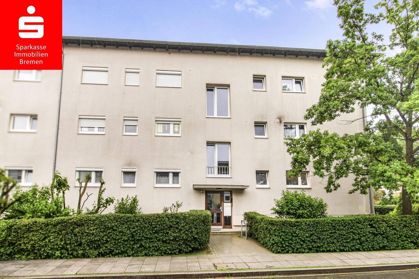 Bremen-Walle: Attraktive 3-Zimmer-Etagenwohnung mit Balkon, 28217 Bremen (Handelshäfen Steffensweg Utbremen Westend)