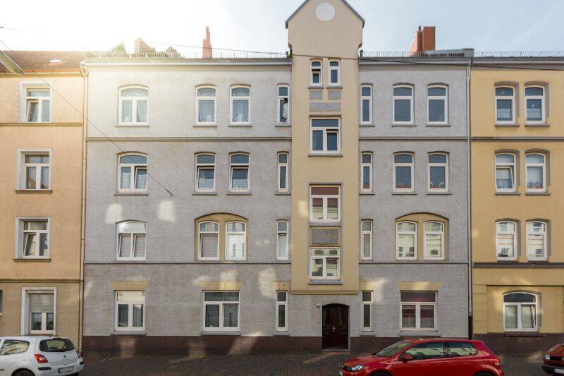 Frisch modernisierte 3-Zimmer-Wohnung mit Balkon in Bremerhaven!, 27568 Bremerhaven (Lehe Mitte Überseehafen)