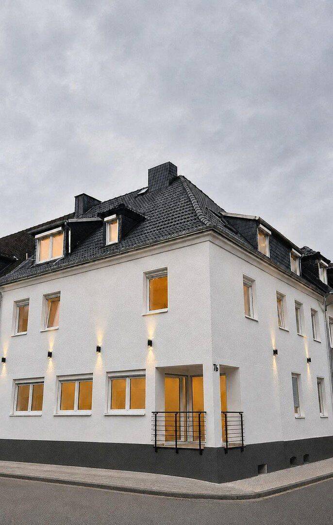 5,5 % Ertrag im 1. Jahr | Voll vermietet | Kernsaniertes 6-Familienhaus, 57072 Siegen