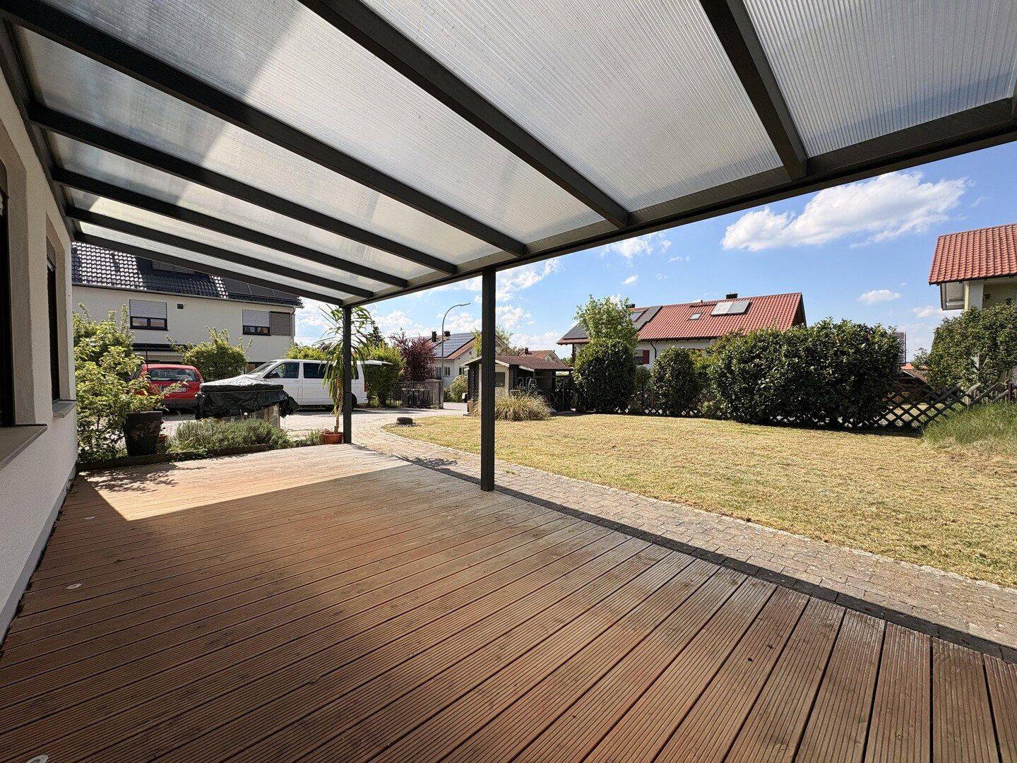 Wohntraum in Inning! 4,5-Zimmer Whg., 134 m² reine Innen-Wohnfläche PLUS 21 m² überdachte Terrasse, 82266 Inning a. Ammersee (Inning)