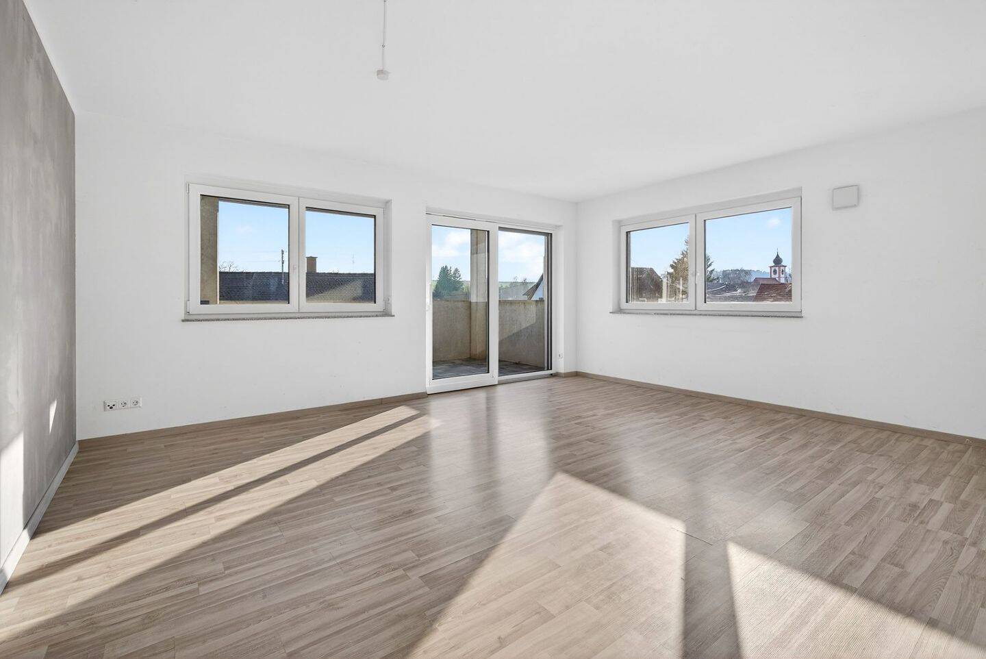 Bezugsfrei! Neuwertige Wohnung in Bach mit viel Komfort, 89155 Erbach