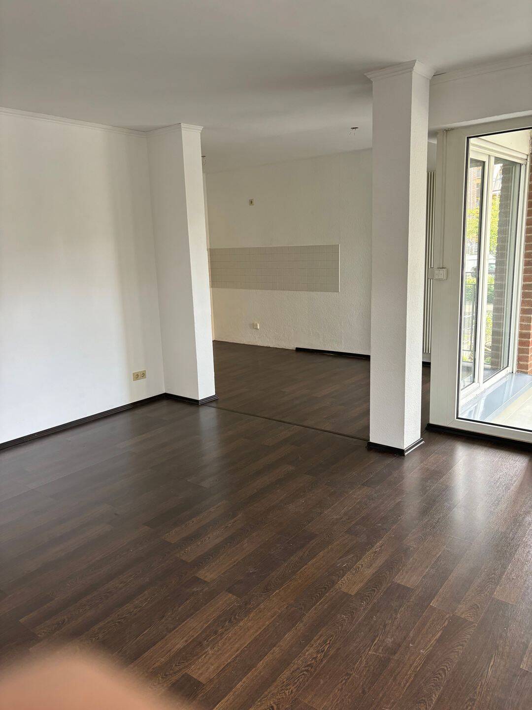 Schöne 2Zimmer Wohnung mit Balkon ab 1. Oktober zu Mieten, 51143 Köln (Porz Langel Zündorf)
