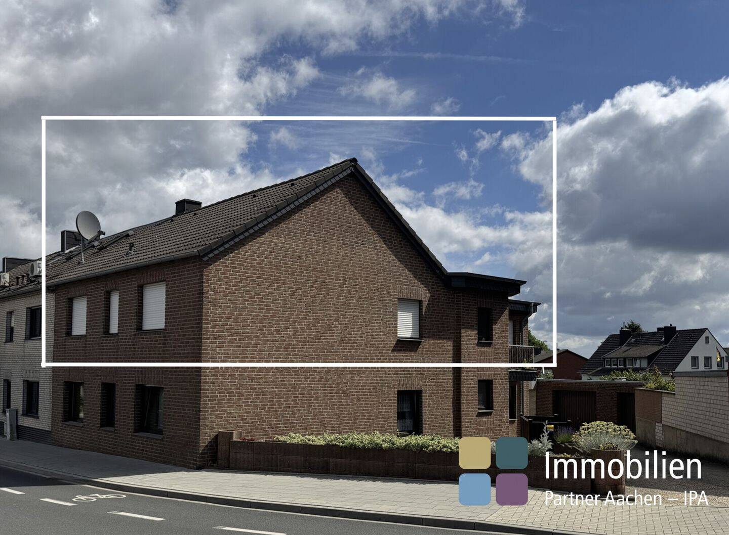 IPA – ETW Eschweiler Waldrand mit Garage und Balkon, 52249 Eschweiler