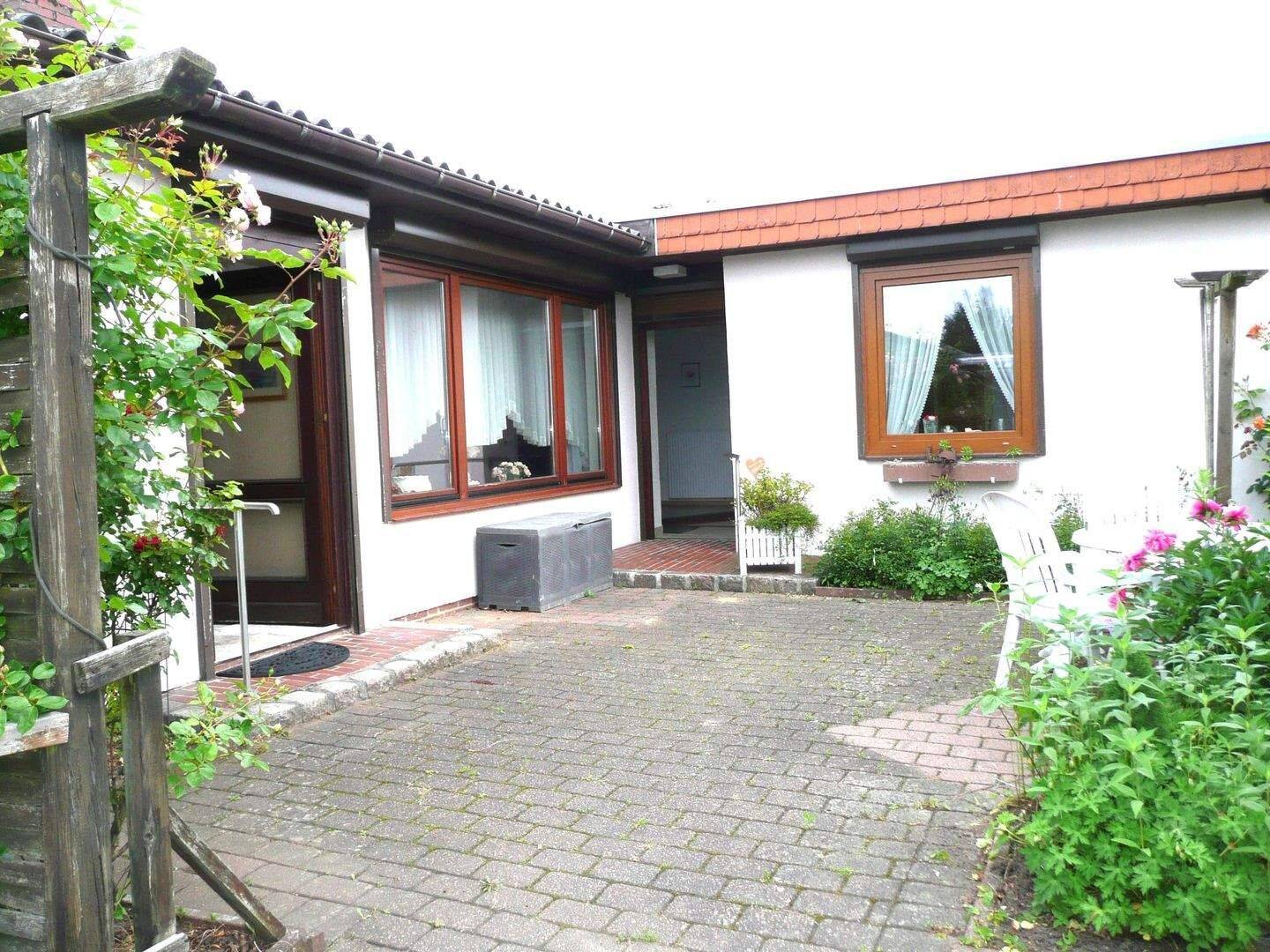 25355 Barmstedt Einfamilienhaus Frei verfügbar ! – Erdgeschoß mit Ausbau – Anbau – 1 Stellpülatz – Sackgassenlage !, 25355 Barmstedt