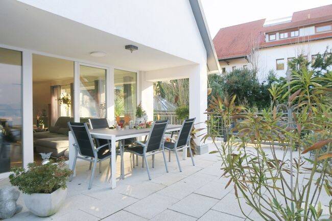 Kernsanierte Luxus – DG – Wohnung mit gr. Terrasse, 75181 Pforzheim