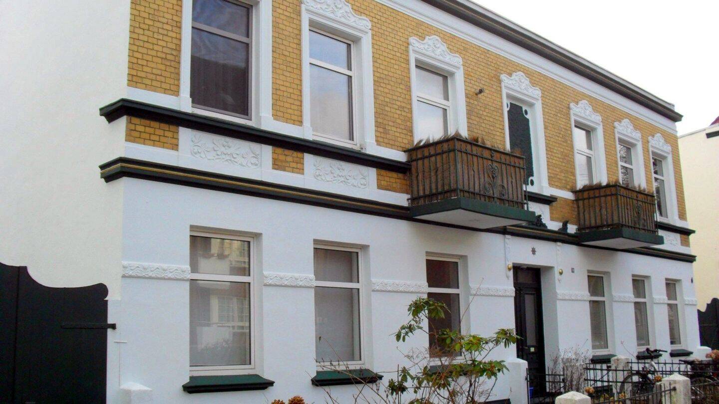 2 Zimmer Altbauwohnung mit Süd-Balkon, 22179 Hamburg (Wandsbek Bramfeld)